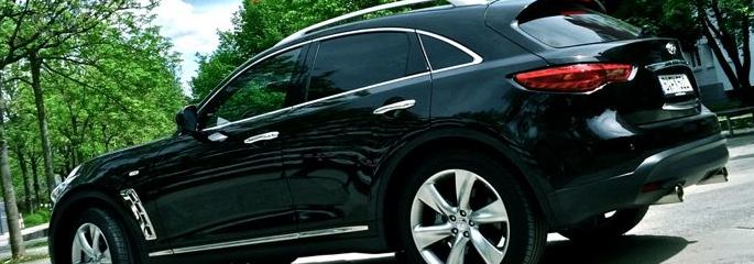 Infiniti FX50 - Heckansicht Infiniti FX50 - Heckansicht