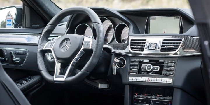 Mercedes-Benz E63 AMG S 4MATIC T-Modell Innenraum